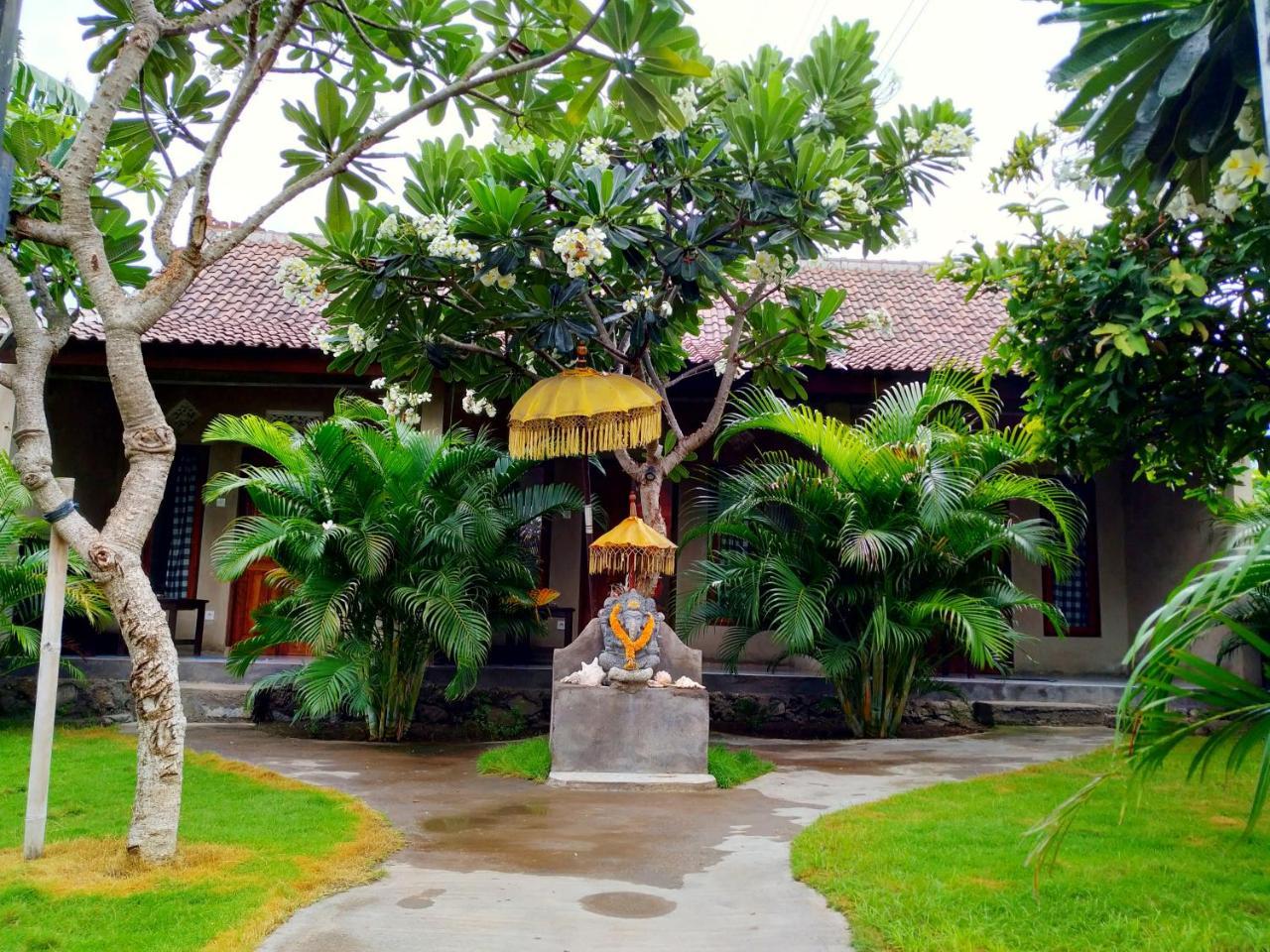 Angga Guest House Pemuteran Exterior foto